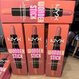 Radiant Glow Bronzer and Contour Stick in Sunlit Bronze